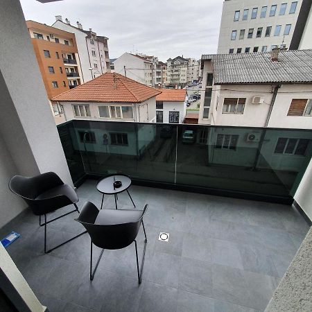 Lux Opera 2 Banja Luka Exterior foto